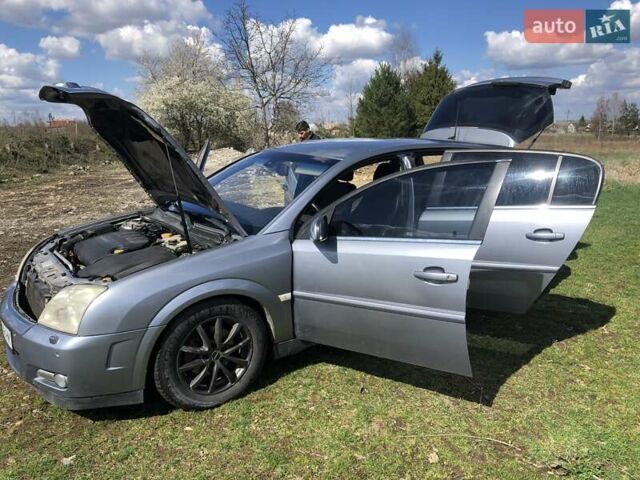 Серый Опель Вектра, объемом двигателя 1.91 л и пробегом 385 тыс. км за 3600 $, фото 10 на Automoto.ua