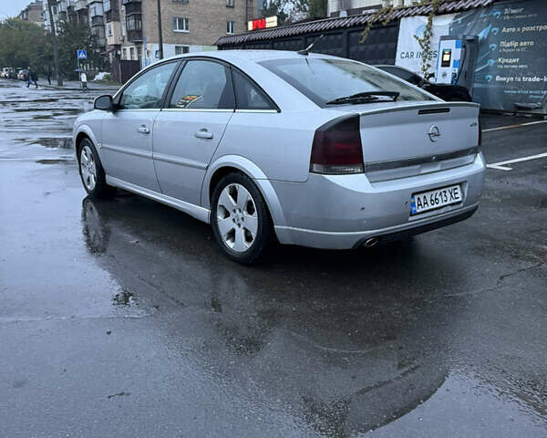 Серый Опель Вектра, объемом двигателя 2.17 л и пробегом 226 тыс. км за 5000 $, фото 7 на Automoto.ua