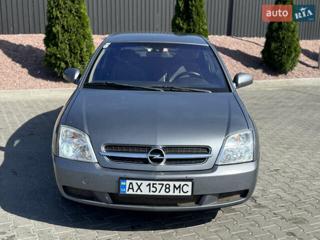 Сірий Опель Вектра, об'ємом двигуна 1.9 л та пробігом 244 тис. км за 4800 $, фото 8 на Automoto.ua