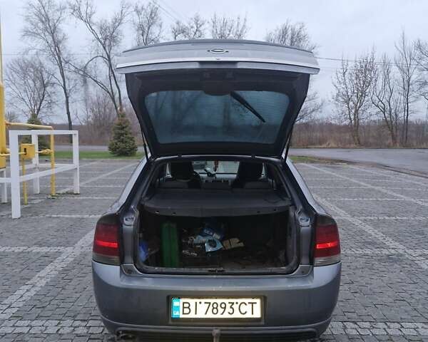 Сірий Опель Вектра, об'ємом двигуна 1.9 л та пробігом 369 тис. км за 3000 $, фото 6 на Automoto.ua