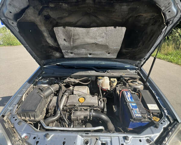 Сірий Опель Вектра, об'ємом двигуна 2 л та пробігом 404 тис. км за 3500 $, фото 20 на Automoto.ua