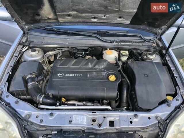 Серый Опель Вектра, объемом двигателя 1.91 л и пробегом 385 тыс. км за 3600 $, фото 5 на Automoto.ua