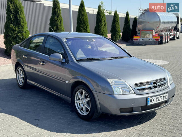 Сірий Опель Вектра, об'ємом двигуна 1.9 л та пробігом 244 тис. км за 4800 $, фото 7 на Automoto.ua