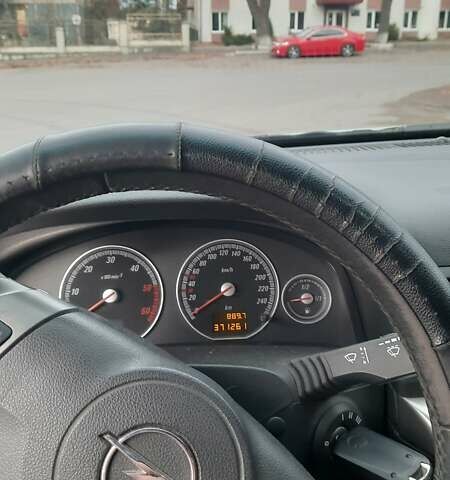 Серый Опель Вектра, объемом двигателя 1.91 л и пробегом 371 тыс. км за 5800 $, фото 24 на Automoto.ua
