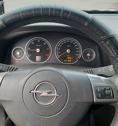 Серый Опель Вектра, объемом двигателя 1.91 л и пробегом 371 тыс. км за 5800 $, фото 19 на Automoto.ua