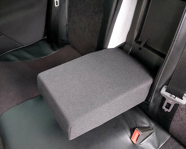 Сірий Опель Вектра, об'ємом двигуна 2.2 л та пробігом 196 тис. км за 6500 $, фото 22 на Automoto.ua