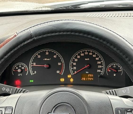 Серый Опель Вектра, объемом двигателя 2.2 л и пробегом 300 тыс. км за 2650 $, фото 14 на Automoto.ua