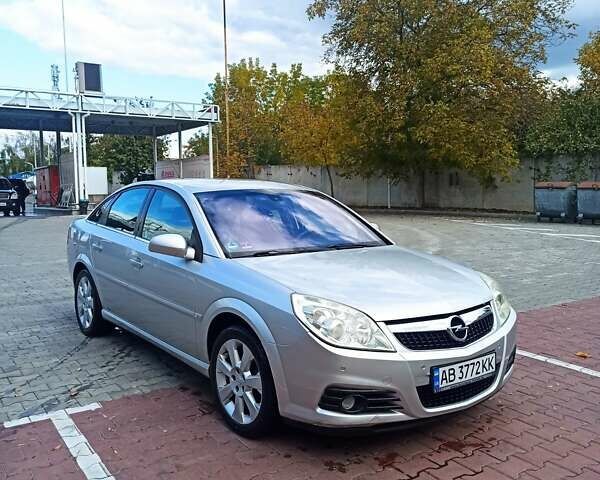 Серый Опель Вектра, объемом двигателя 1.8 л и пробегом 210 тыс. км за 5200 $, фото 10 на Automoto.ua