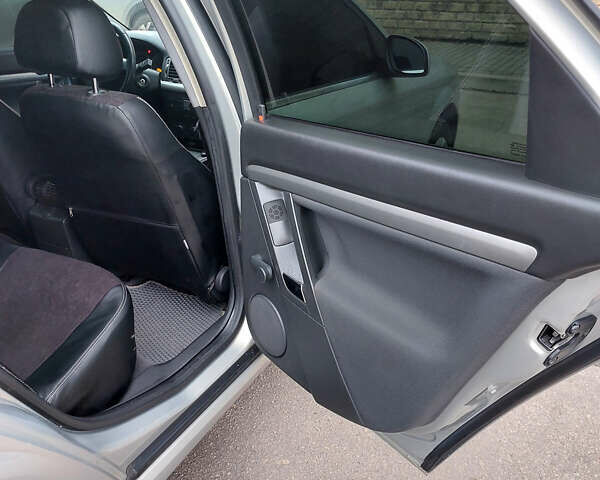 Сірий Опель Вектра, об'ємом двигуна 2.2 л та пробігом 196 тис. км за 6500 $, фото 15 на Automoto.ua