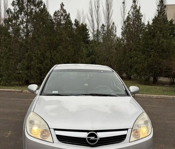Серый Опель Вектра, объемом двигателя 2.2 л и пробегом 300 тыс. км за 2650 $, фото 1 на Automoto.ua