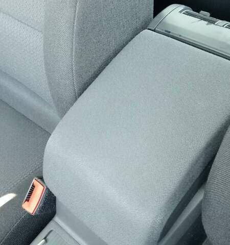 Серый Опель Вектра, объемом двигателя 1.8 л и пробегом 210 тыс. км за 5200 $, фото 46 на Automoto.ua