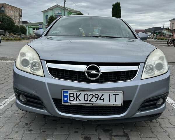 Сірий Опель Вектра, об'ємом двигуна 2.2 л та пробігом 275 тис. км за 5200 $, фото 1 на Automoto.ua