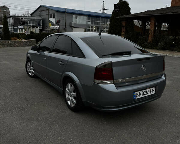 Серый Опель Вектра, объемом двигателя 1.8 л и пробегом 360 тыс. км за 4200 $, фото 2 на Automoto.ua