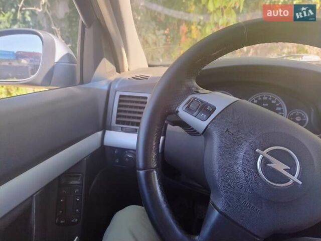 Сірий Опель Вектра, об'ємом двигуна 1.9 л та пробігом 490 тис. км за 5300 $, фото 14 на Automoto.ua