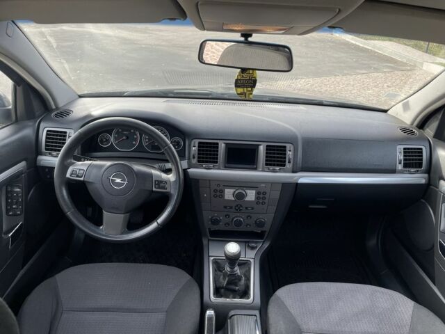 Опель Вектра 2006 у Первомайськ на Automoto.ua Сірий Опель Вектра, об'ємом двигуна 1.9 л та пробігом 303 тис. км за 2500 $, фото 4 на Automoto.ua