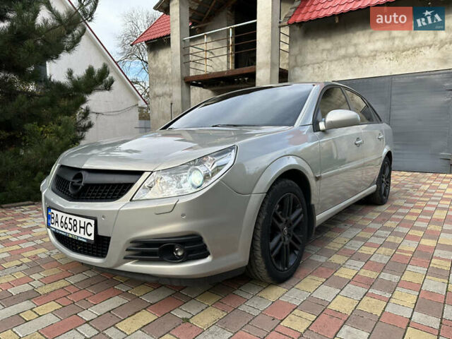 Серый Опель Вектра, объемом двигателя 2.8 л и пробегом 185 тыс. км за 7200 $, фото 2 на Automoto.ua