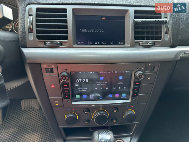 Серый Опель Вектра, объемом двигателя 2.8 л и пробегом 185 тыс. км за 7200 $, фото 12 на Automoto.ua