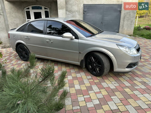 Серый Опель Вектра, объемом двигателя 2.8 л и пробегом 185 тыс. км за 7200 $, фото 15 на Automoto.ua