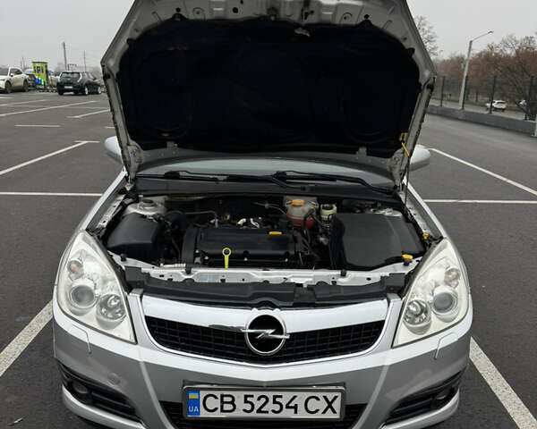 Серый Опель Вектра, объемом двигателя 1.8 л и пробегом 300 тыс. км за 5200 $, фото 3 на Automoto.ua
