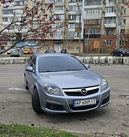 Сірий Опель Вектра, об'ємом двигуна 1.8 л та пробігом 259 тис. км за 6100 $, фото 1 на Automoto.ua