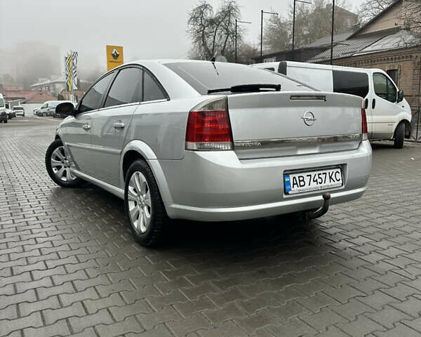 Сірий Опель Вектра, об'ємом двигуна 1.91 л та пробігом 280 тис. км за 5100 $, фото 2 на Automoto.ua