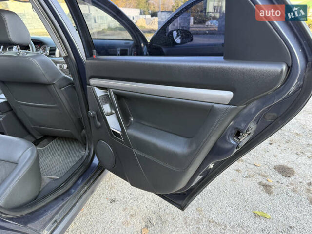 Серый Опель Вектра, объемом двигателя 1.9 л и пробегом 336 тыс. км за 4750 $, фото 23 на Automoto.ua