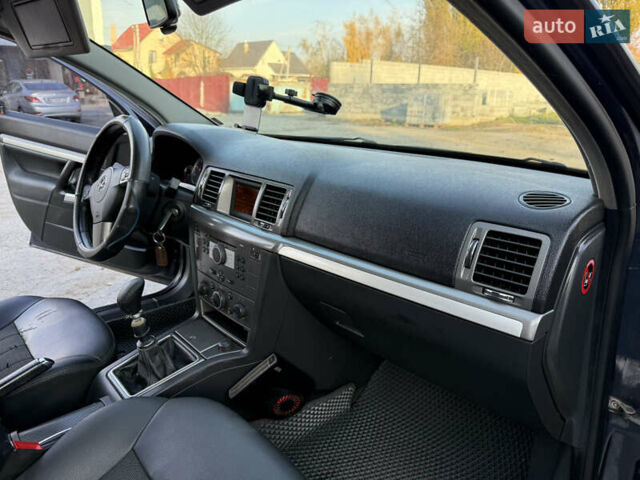 Сірий Опель Вектра, об'ємом двигуна 1.91 л та пробігом 336 тис. км за 4999 $, фото 11 на Automoto.ua