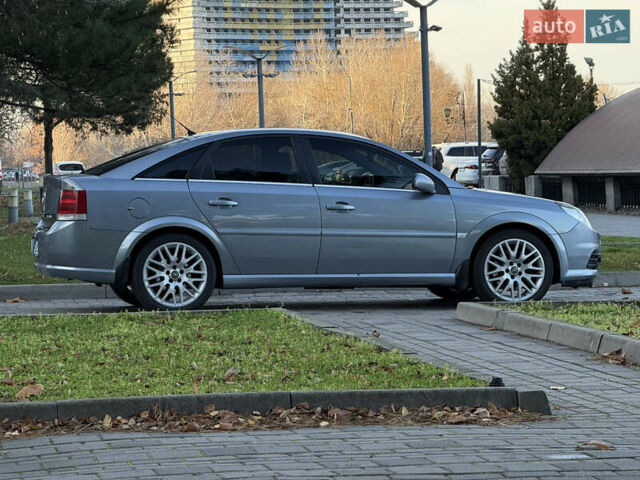 Серый Опель Вектра, объемом двигателя 2.79 л и пробегом 176 тыс. км за 4900 $, фото 14 на Automoto.ua