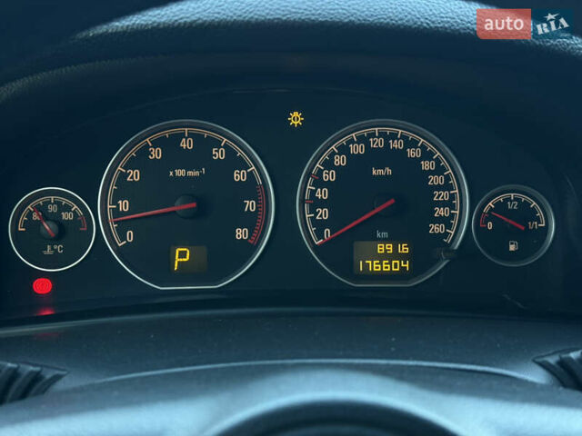 Серый Опель Вектра, объемом двигателя 2.79 л и пробегом 176 тыс. км за 4900 $, фото 24 на Automoto.ua