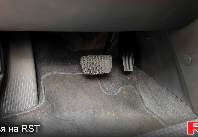 Сірий Опель Вектра, об'ємом двигуна 2.2 л та пробігом 284 тис. км за 5800 $, фото 11 на Automoto.ua