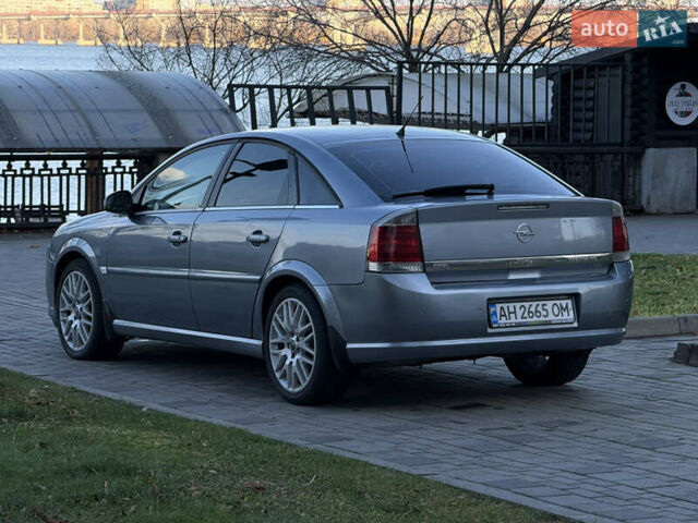 Серый Опель Вектра, объемом двигателя 2.79 л и пробегом 176 тыс. км за 4900 $, фото 12 на Automoto.ua
