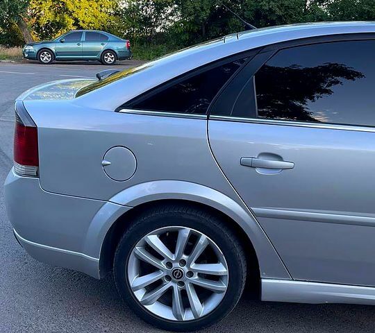 Сірий Опель Вектра, об'ємом двигуна 1.9 л та пробігом 189 тис. км за 6100 $, фото 2 на Automoto.ua