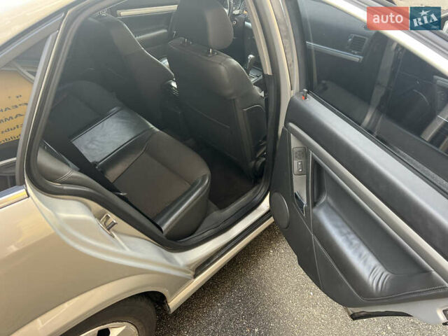 Серый Опель Вектра, объемом двигателя 2.2 л и пробегом 234 тыс. км за 6400 $, фото 14 на Automoto.ua