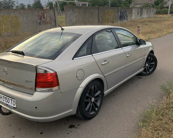 Серый Опель Вектра, объемом двигателя 1.91 л и пробегом 233 тыс. км за 5500 $, фото 10 на Automoto.ua