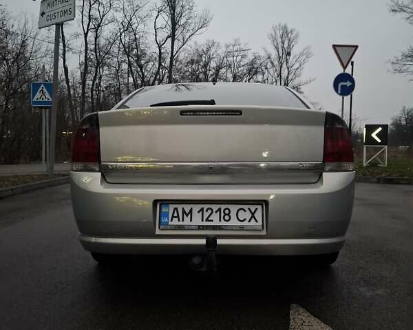 Серый Опель Вектра, объемом двигателя 1.9 л и пробегом 214 тыс. км за 6400 $, фото 16 на Automoto.ua