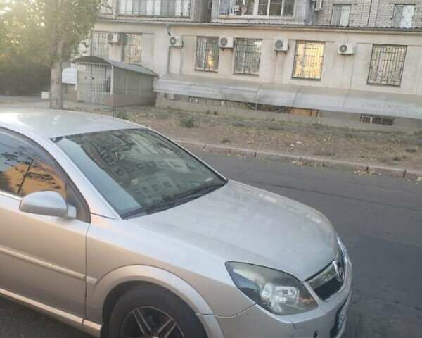 Опель Вектра 2008 в Николаеве на Automoto.ua Серый Опель Вектра, объемом двигателя 2.2 л и пробегом 325 тыс. км за 6000 $, фото 8 на Automoto.ua