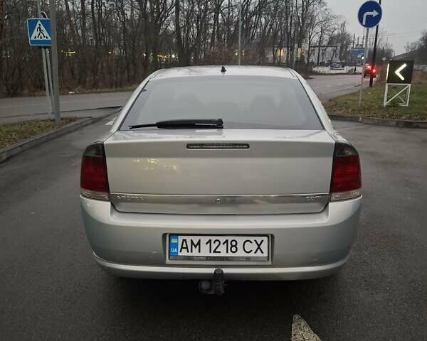 Серый Опель Вектра, объемом двигателя 1.9 л и пробегом 214 тыс. км за 6400 $, фото 15 на Automoto.ua