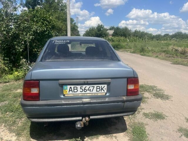 Синій Опель Вектра, об'ємом двигуна 1.7 л та пробігом 20 тис. км за 1503 $, фото 3 на Automoto.ua