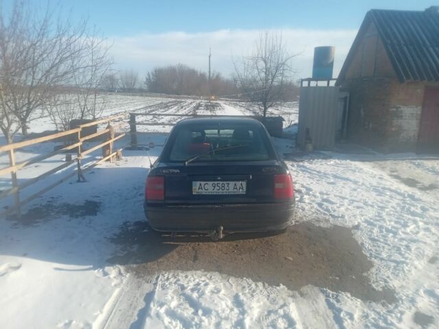 Синій Опель Вектра, об'ємом двигуна 1.6 л та пробігом 25 тис. км за 1400 $, фото 3 на Automoto.ua