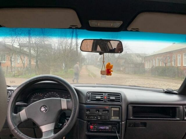 Синій Опель Вектра, об'ємом двигуна 2 л та пробігом 270 тис. км за 900 $, фото 5 на Automoto.ua