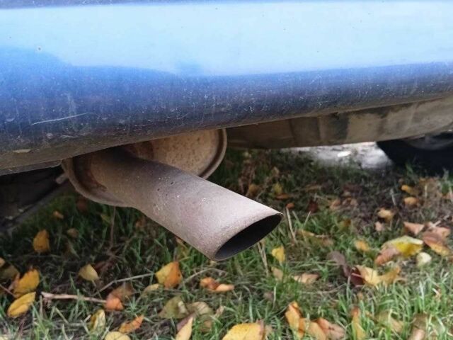 Синій Опель Вектра, об'ємом двигуна 1.5 л та пробігом 300 тис. км за 1400 $, фото 3 на Automoto.ua