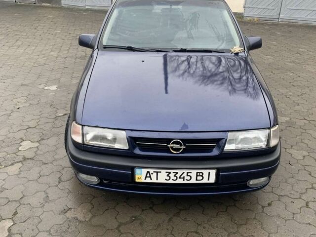 Синий Опель Вектра, объемом двигателя 2 л и пробегом 336 тыс. км за 1100 $, фото 2 на Automoto.ua