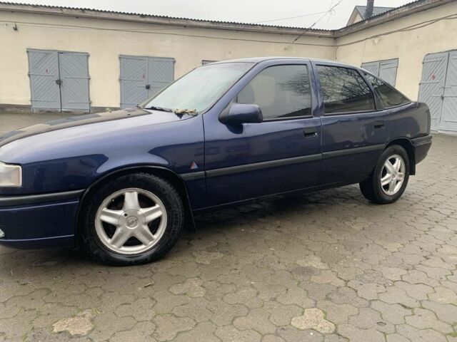 Синий Опель Вектра, объемом двигателя 2 л и пробегом 336 тыс. км за 1100 $, фото 7 на Automoto.ua