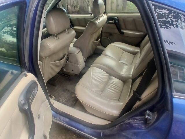 Синій Опель Вектра, об'ємом двигуна 2 л та пробігом 70 тис. км за 1700 $, фото 1 на Automoto.ua