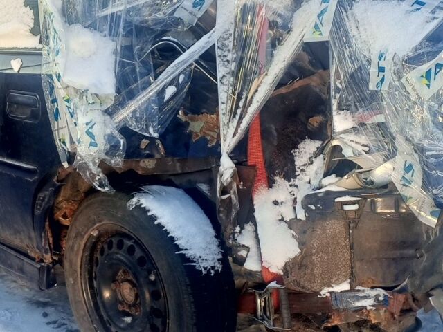 Синий Опель Вектра, объемом двигателя 0 л и пробегом 1000 тыс. км за 800 $, фото 4 на Automoto.ua