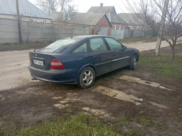 Синій Опель Вектра, об'ємом двигуна 0 л та пробігом 286 тис. км за 589 $, фото 3 на Automoto.ua