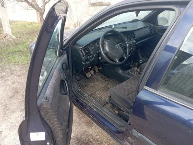 Синій Опель Вектра, об'ємом двигуна 0 л та пробігом 286 тис. км за 589 $, фото 4 на Automoto.ua