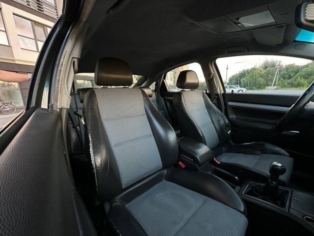 Синій Опель Вектра, об'ємом двигуна 2.2 л та пробігом 0 тис. км за 2650 $, фото 6 на Automoto.ua