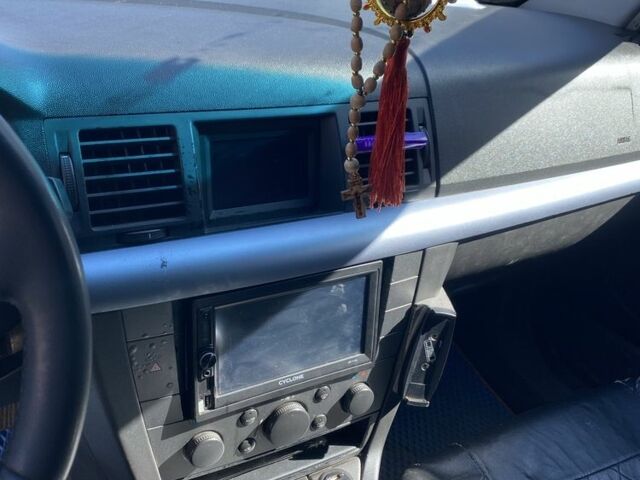 Синій Опель Вектра, об'ємом двигуна 2.2 л та пробігом 370 тис. км за 4100 $, фото 3 на Automoto.ua