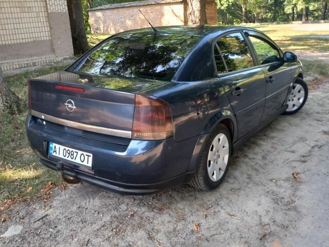 Синий Опель Вектра, объемом двигателя 2.2 л и пробегом 330 тыс. км за 155000 $, фото 2 на Automoto.ua